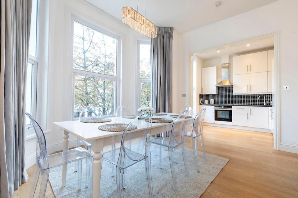 Appartamento Charming 2 Bedroom Flat In Kensington Londra
